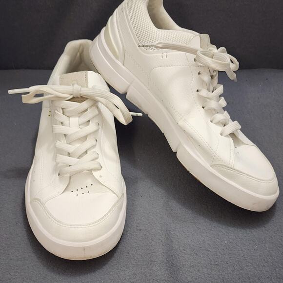 On Running The Roger Centre Court Shoes Womens Size 7.5 White CloudTec 48.99437 - Picture 1 of 16